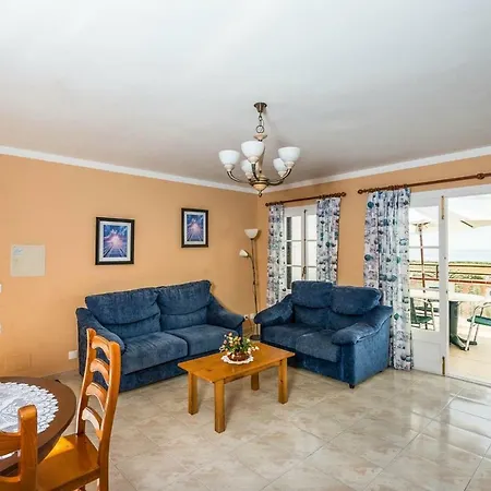 Aquario Villa *